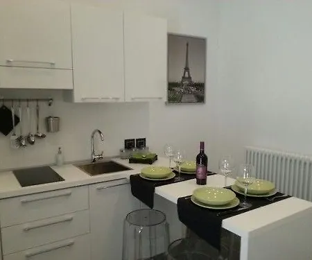 Marina Apartment *